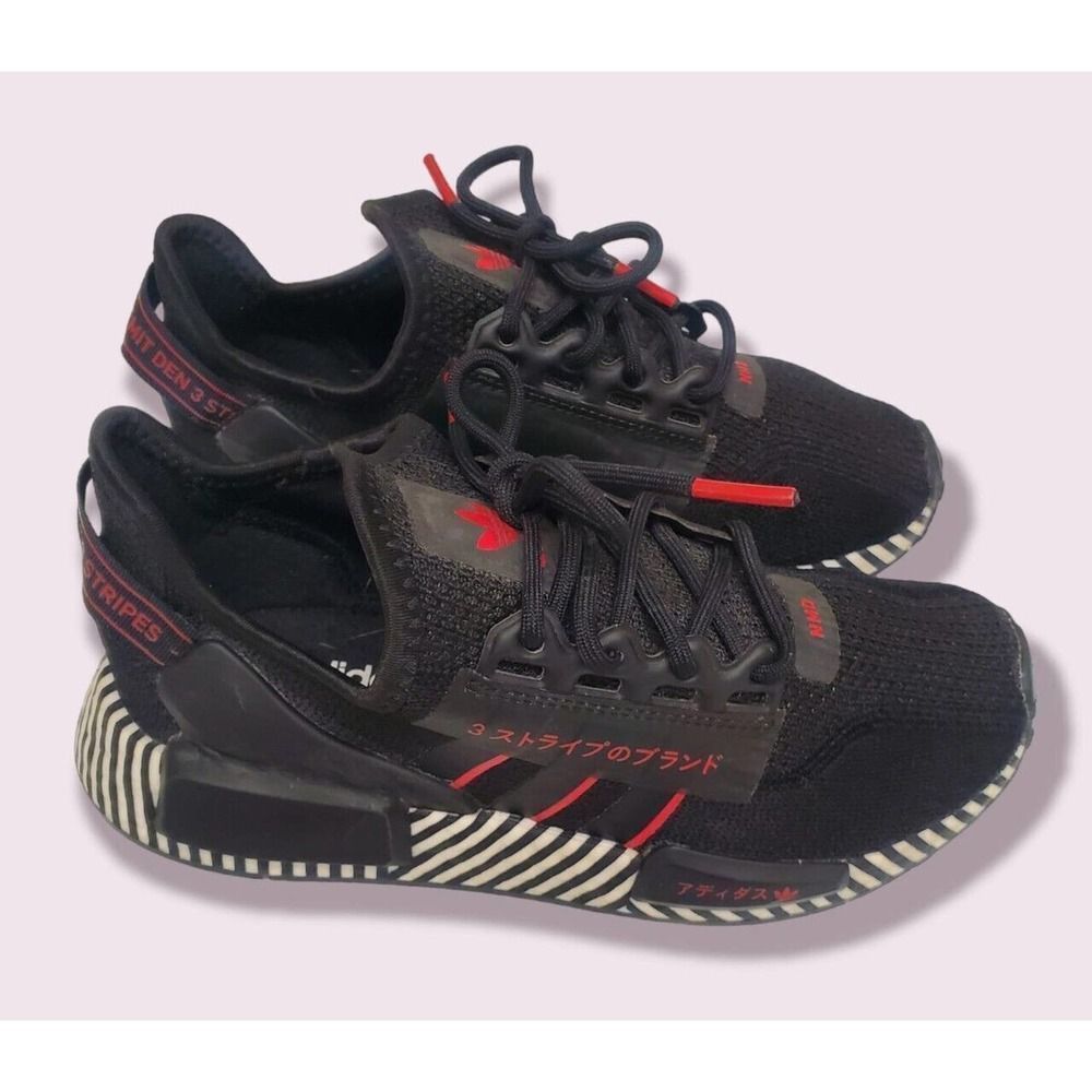 Adidas NMD_R1 V2 SHOES 4 1/2 Black-Red-White Very Good Condition Art FY2107 - Picture 2 of 8